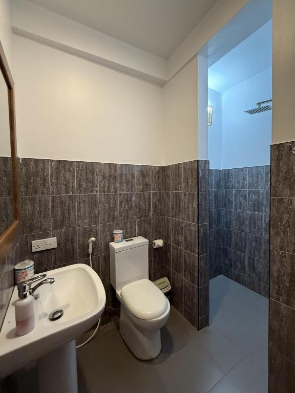 Riverside Cabanas - 13