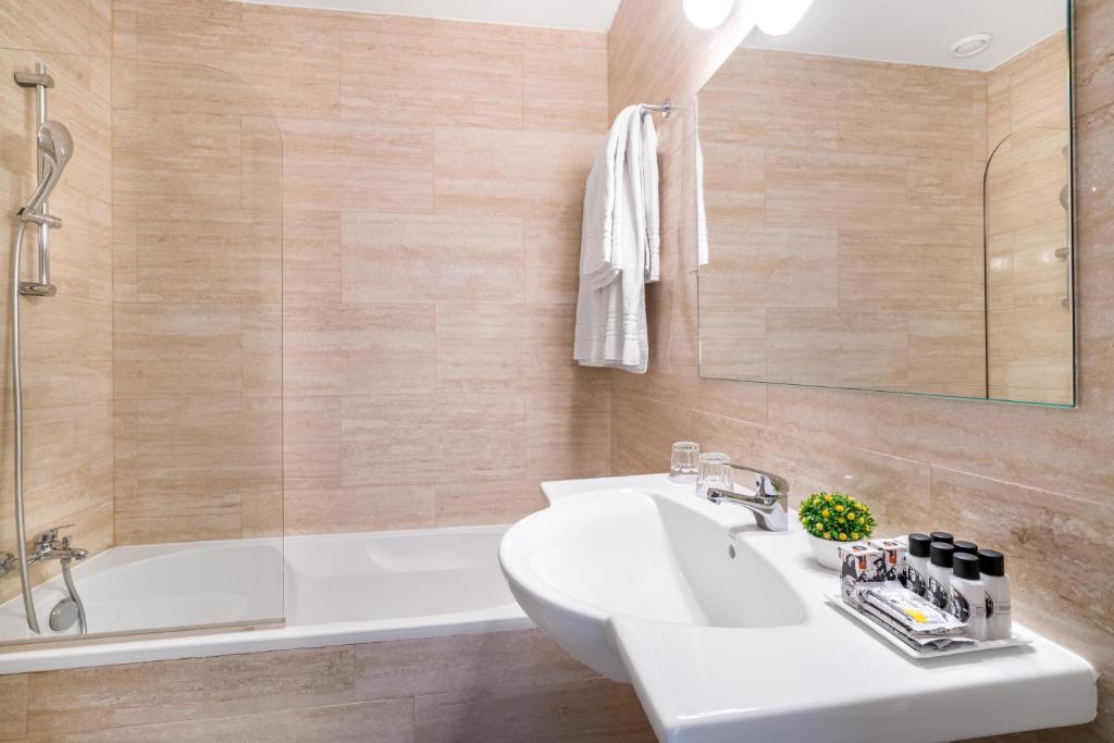 Rossio Garden Hotel - Resim 8