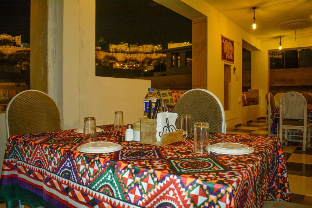 Nápoje v ubytování Hotel Heaven In Jaisalmer
