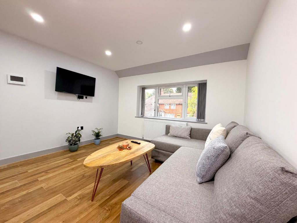 Μια τηλεόραση ή/και κέντρο ψυχαγωγίας στο The Modern Muse