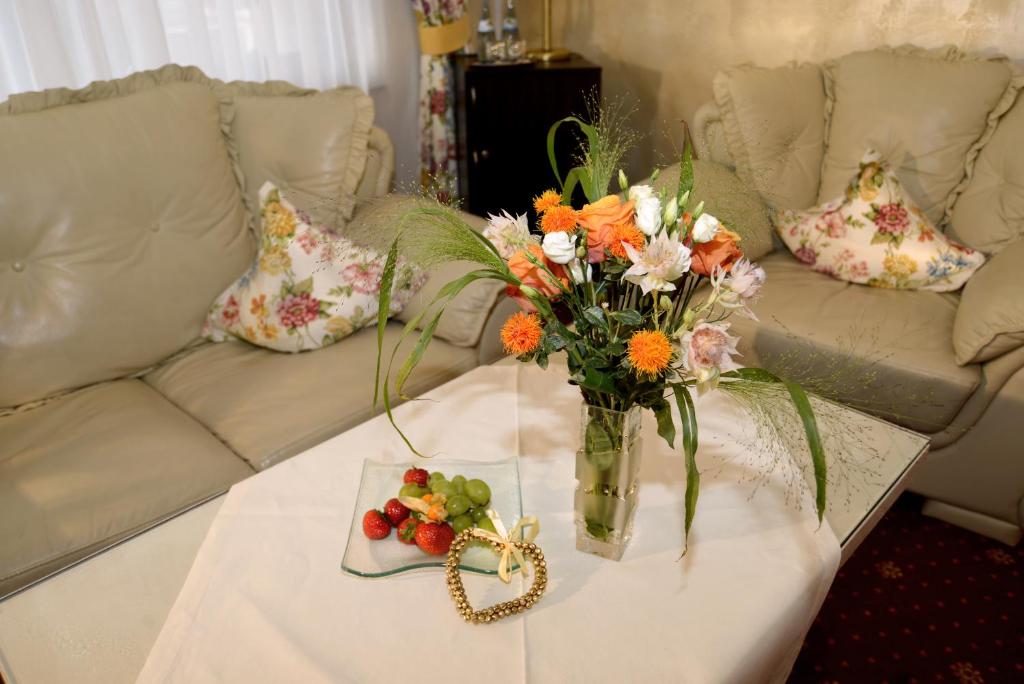 Posezení v ubytování Hotel Krone Igelsberg