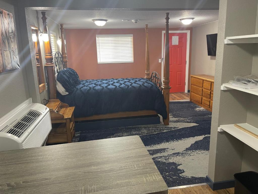 Cabins on Main Longmont - Error