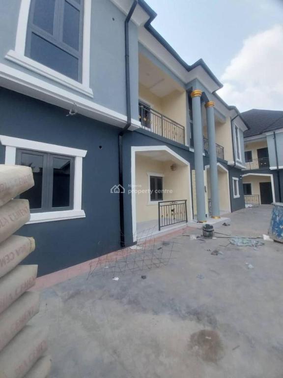 Budova, kde se kemp nachází