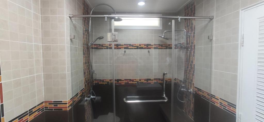 Pattaya Beach View Talay 6 by AEGEAN Suite Condo - Resim 3