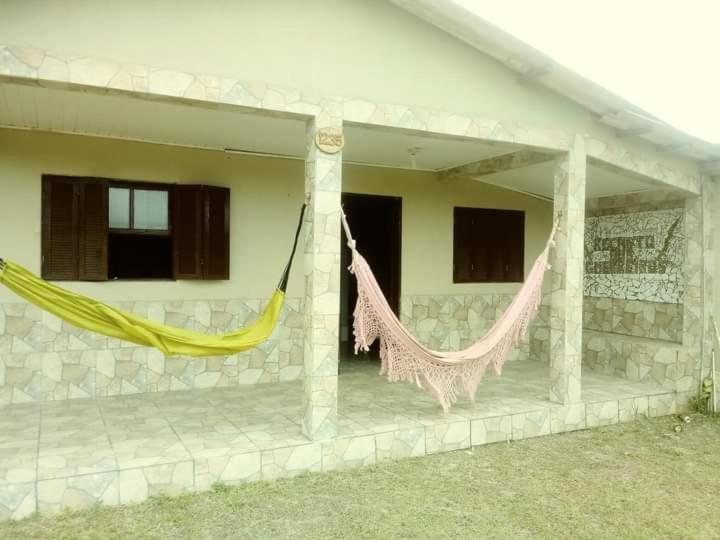 Gambar di galeri bagi Casa Cidreira 2 quartos Costa Sol - Acomoda até 8 pessoas- Aceito Pets di Cidreira