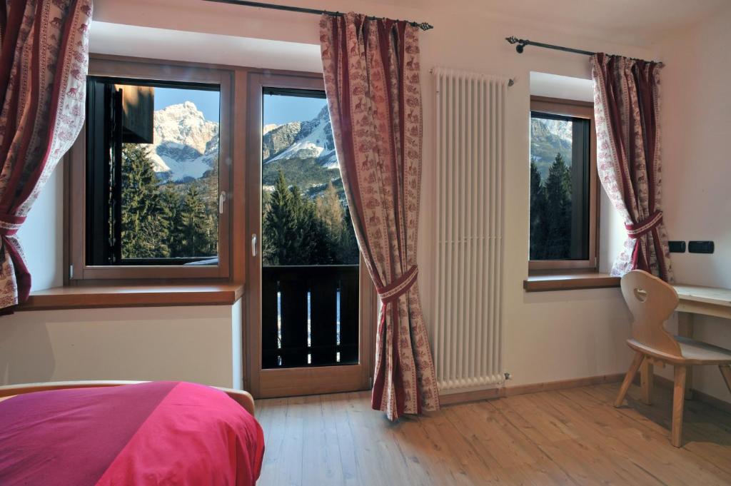 Výhľad na hory alebo výhľad na hory priamo z apartmánu