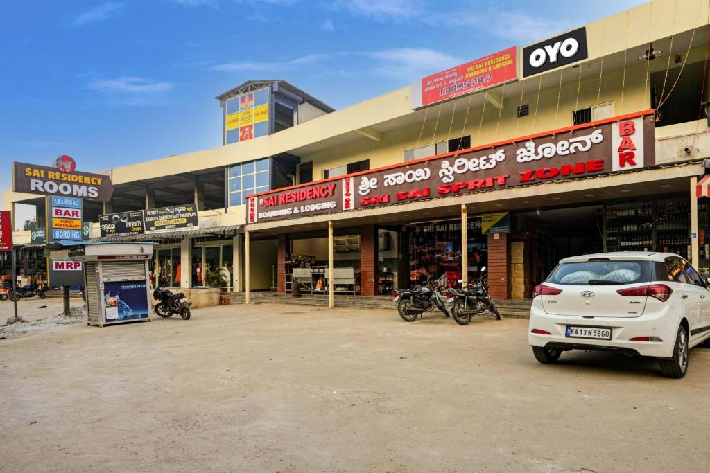 Imagen de la galería de Hotel O Sai Residency Boarding & Lodging, en Bangalore