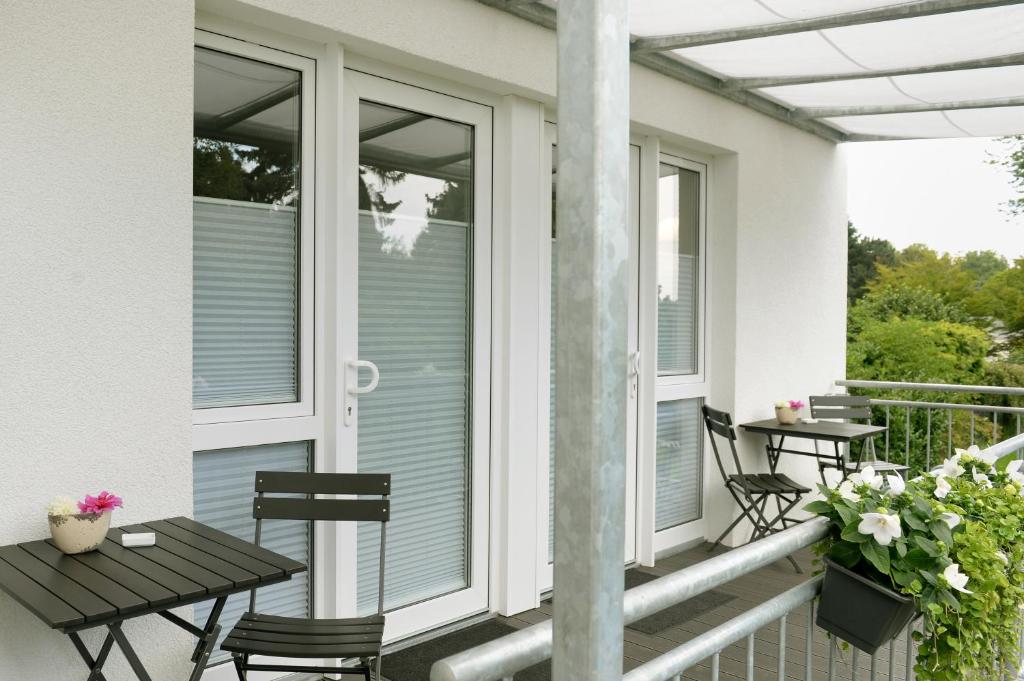 HOMEFY - Gasthaus Düsseldorf - Meerbusch - Habitación Individual Con Balcón