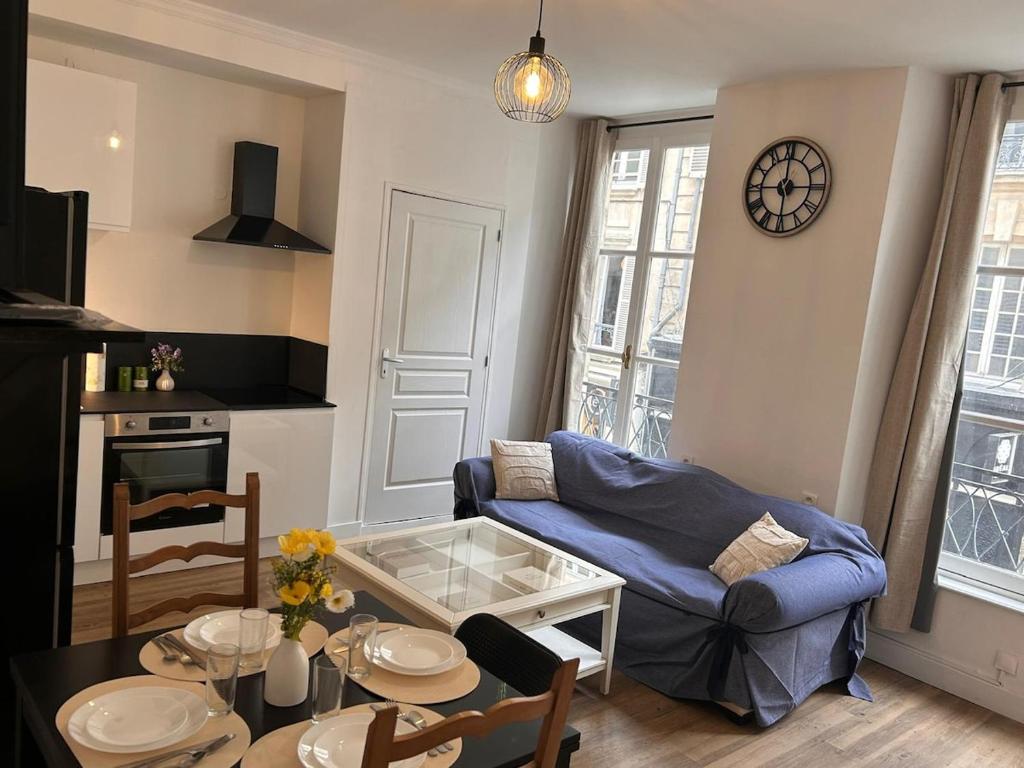 Χώρος καθιστικού στο Hyper Centre Caen T3 Spacious Perfect Location