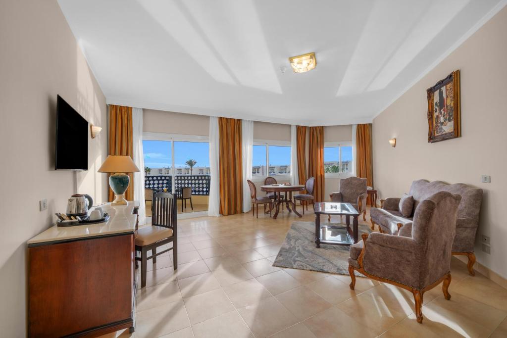 Grand Oasis Resort - 17