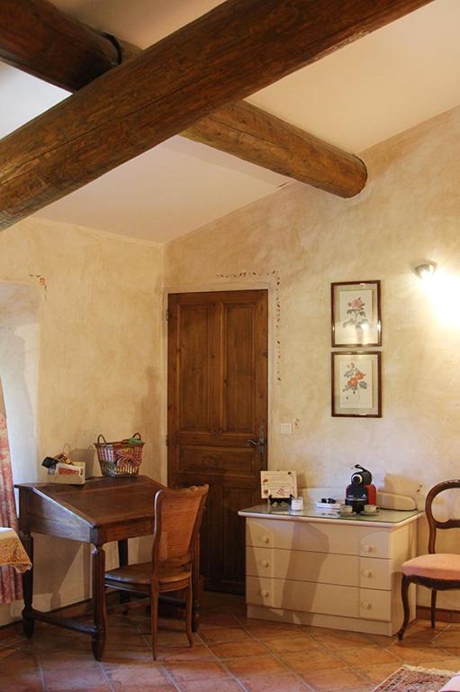 Posezení v ubytování Maison d'hôtes Ferme de la Commanderie