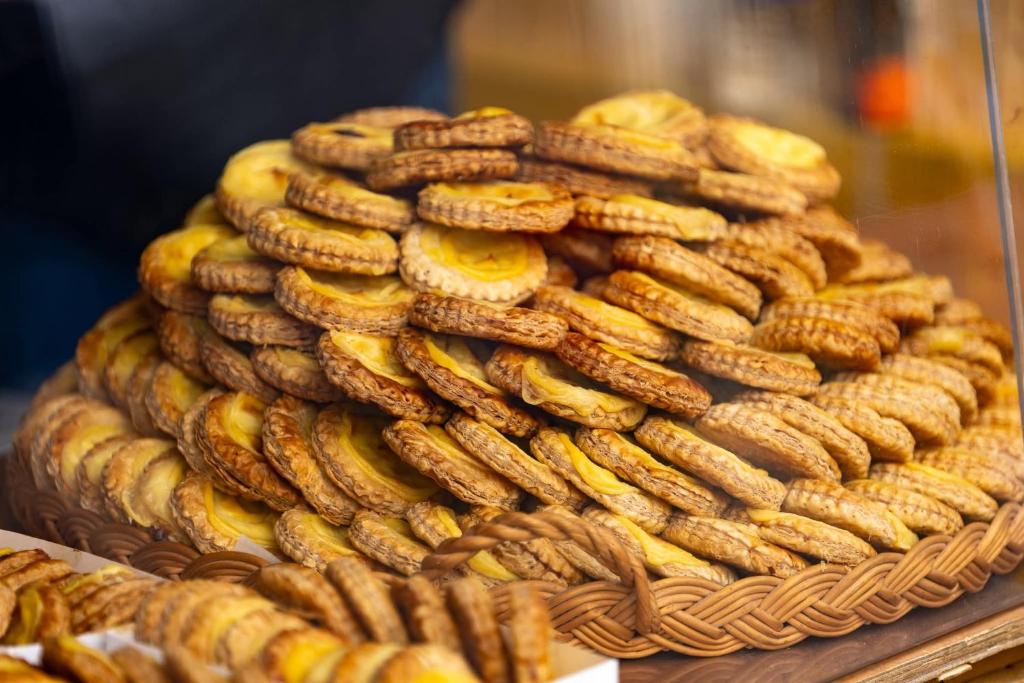 a pile of pretzels in a basket at Clair de lune in Sainte-Colombe