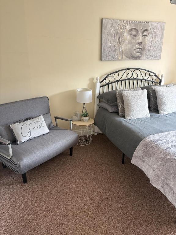 Flat 4 Cleethorpes apts - Housity