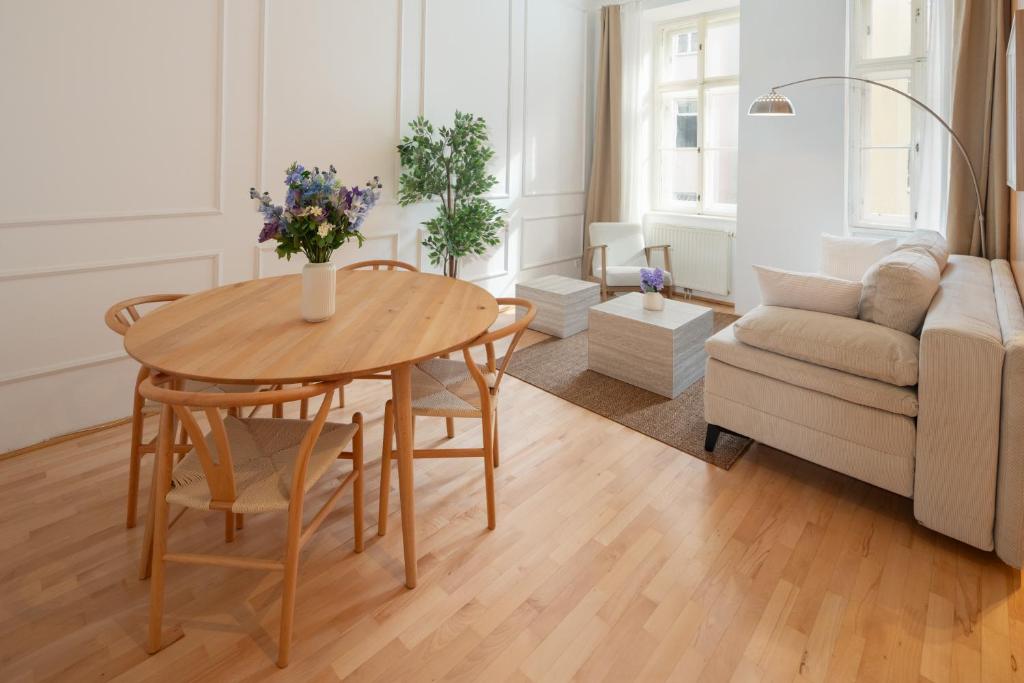 Oona Boutique Apartments