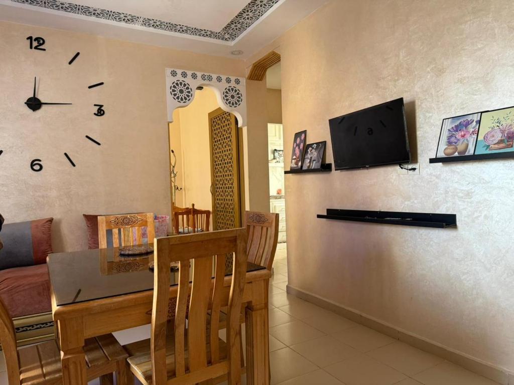 Μια τηλεόραση ή/και κέντρο ψυχαγωγίας στο شقة الصويرة appartement essaouira