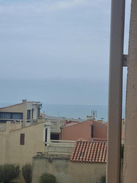 Chez Yvette