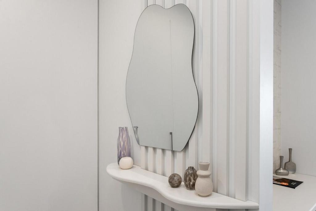 Live the High Life 1 Bdrm Luxury With Park - Resim 15