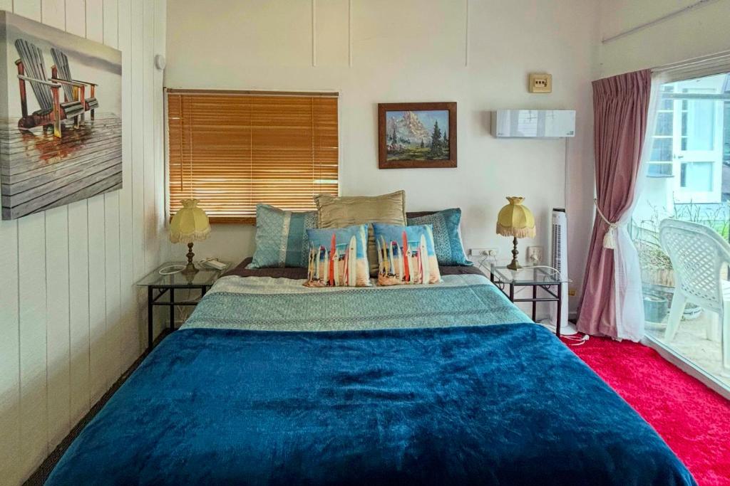 Location Location 400m From Beach and Town Centre - Resim 15