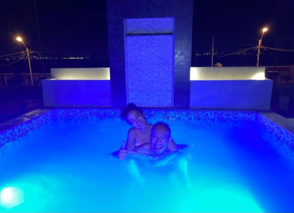 Hosté ubytování Casa con piscina, terraza y parrilla en Ica