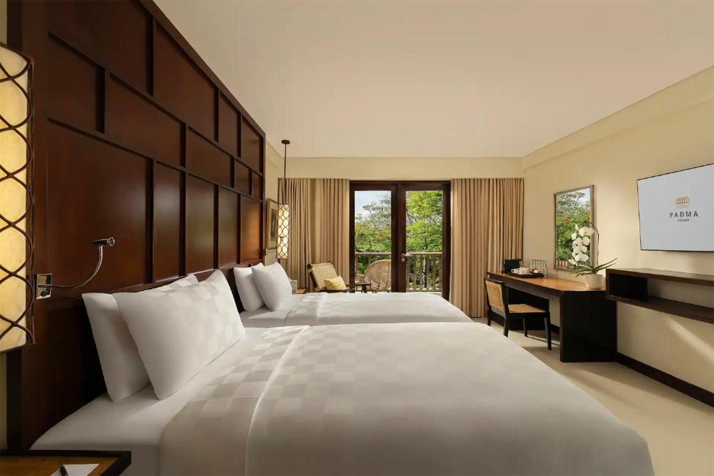 Padma Resort Legian - 2