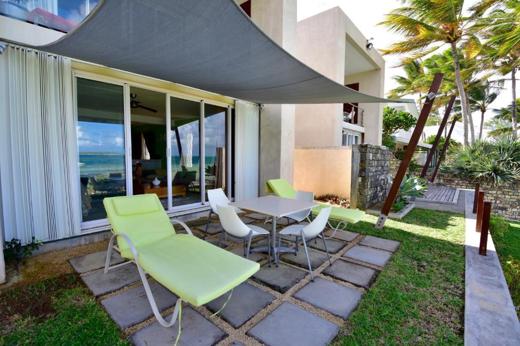 Zahrada ubytování Turquoise Bay Beach Apartments Trou d'Eau Douce