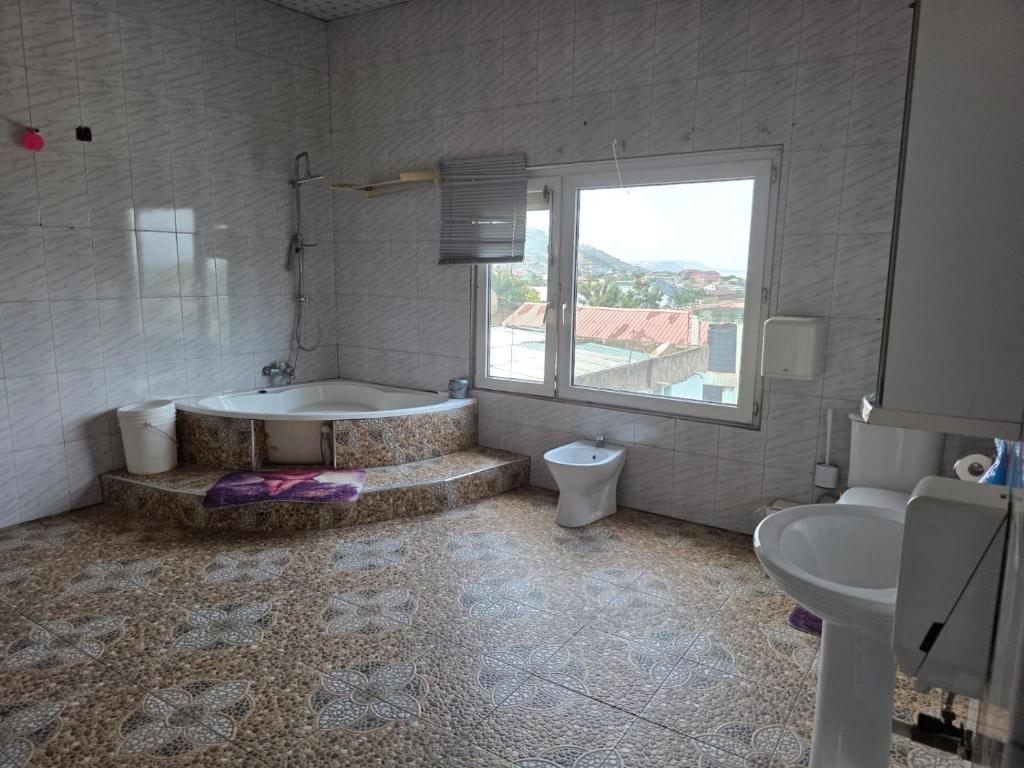 Gallery image of Sems Hillview Hotel in Abrekuma