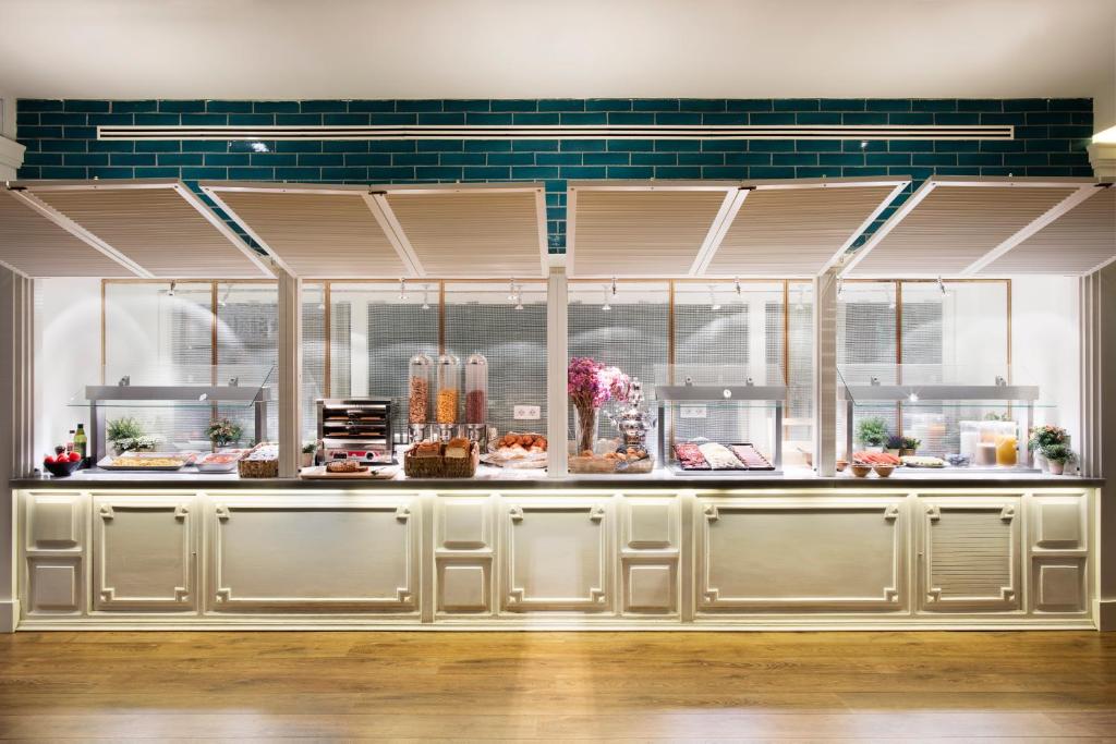 Ofelias Hotel 4Sup - Resim 10