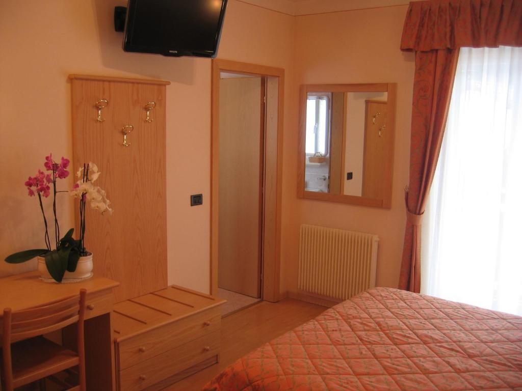 Zdjęcie z galerii obiektu Dolomiti Hotel Olimpia w Andole