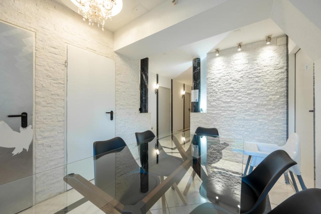 Mount Pilatus Rooms Lucerne - Resim 31