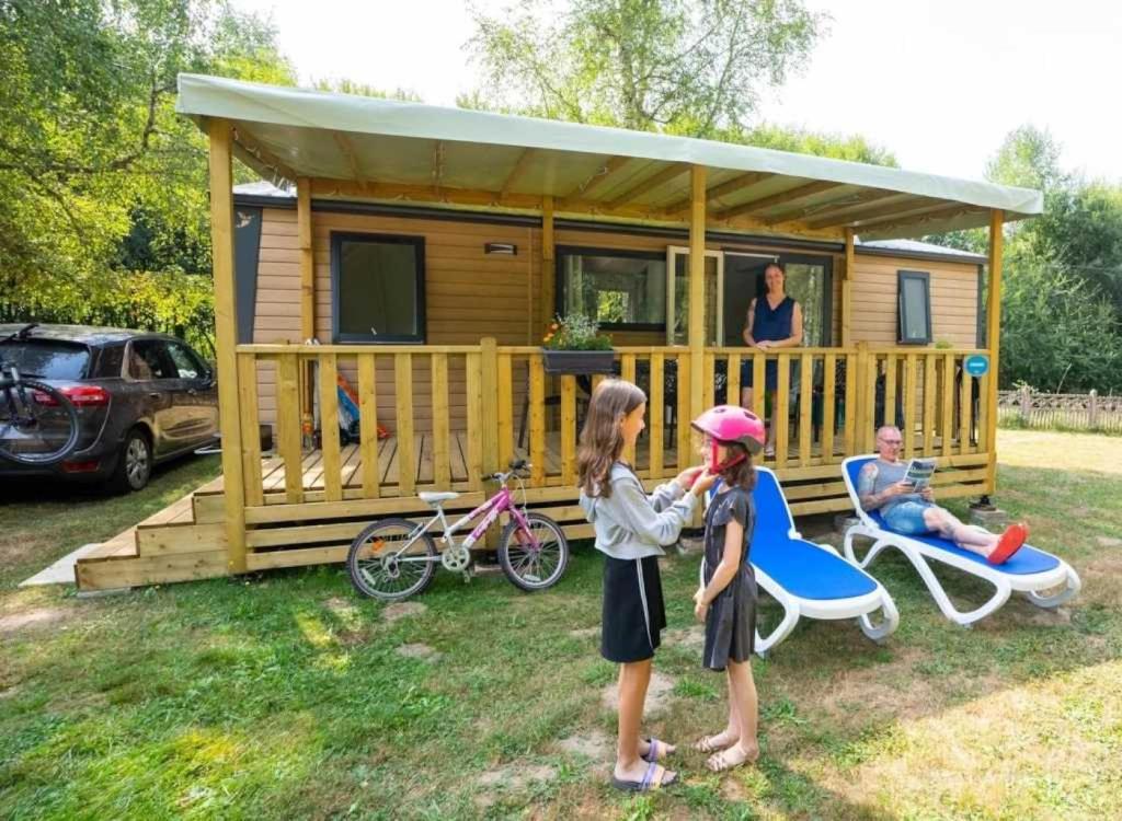 Gallery image of Camping 3 étoiles - eeiicf in Meyssac