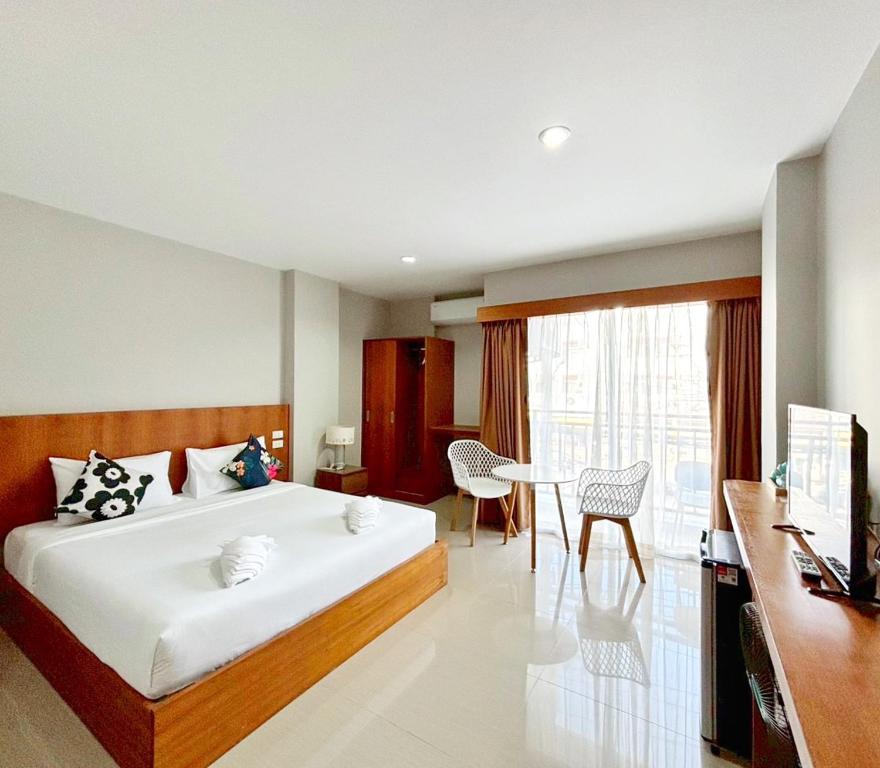 The Brown Boutique Patong - Resim 2