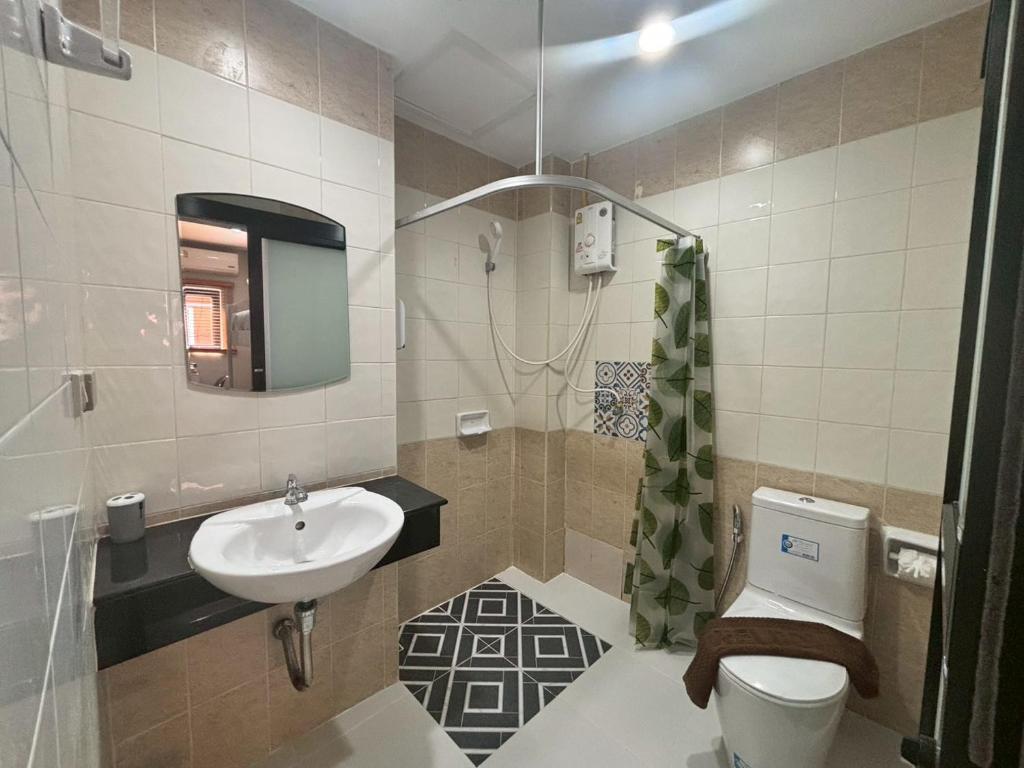 The Brown Boutique Patong - 15