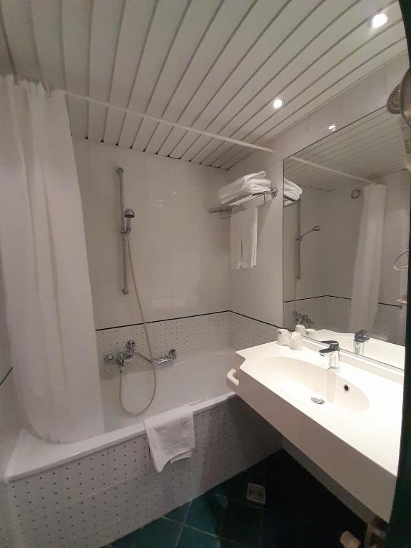 Hotel Le Dome - Resim 10