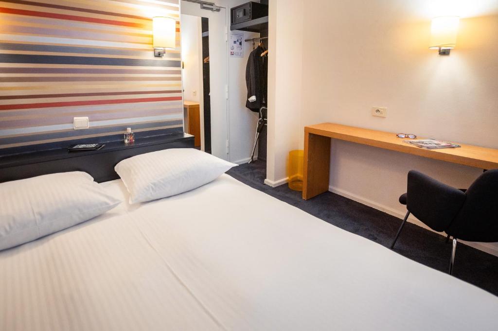 Hotel Queen Anne - Resim 18