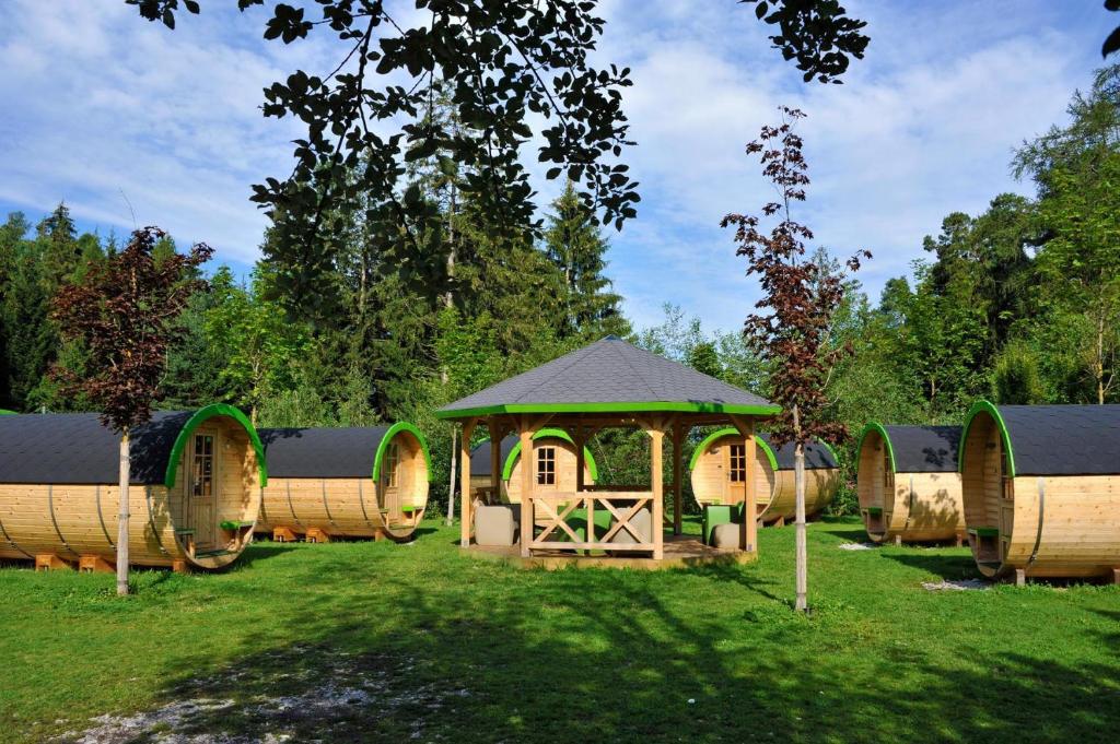 Ferienparadies Natterer See - 12