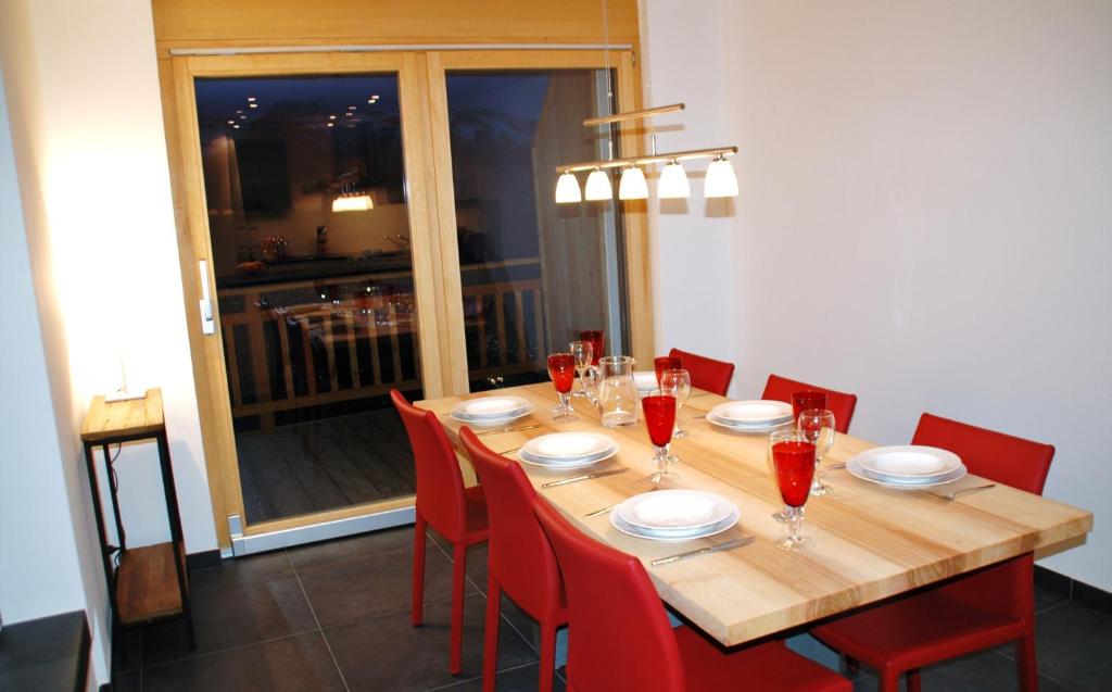 صورة لـ Ski Paradise SP 012 - MOUNTAIN apartment 8 pers في فييسوناز