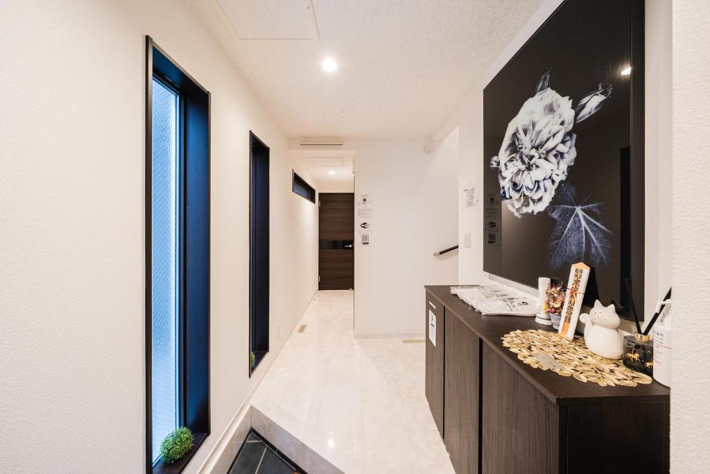 QiQi House Elegance in Sumida Yahiro Skytree Views & High-End Comfort for 6 people