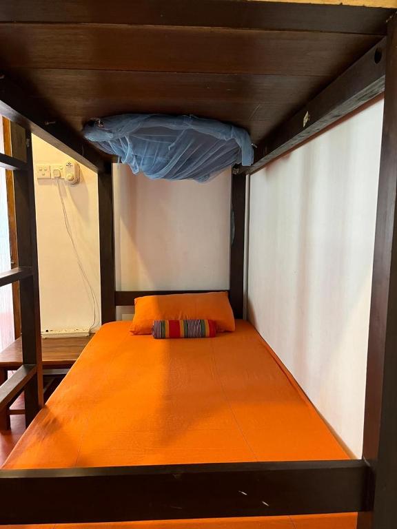 One More Day Hostel, Weligama Beach - 2