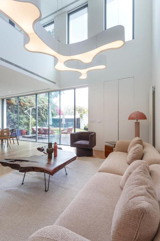 Florez Townhouse