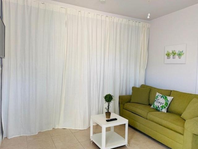 Posezení v ubytování Zen Garden Studio