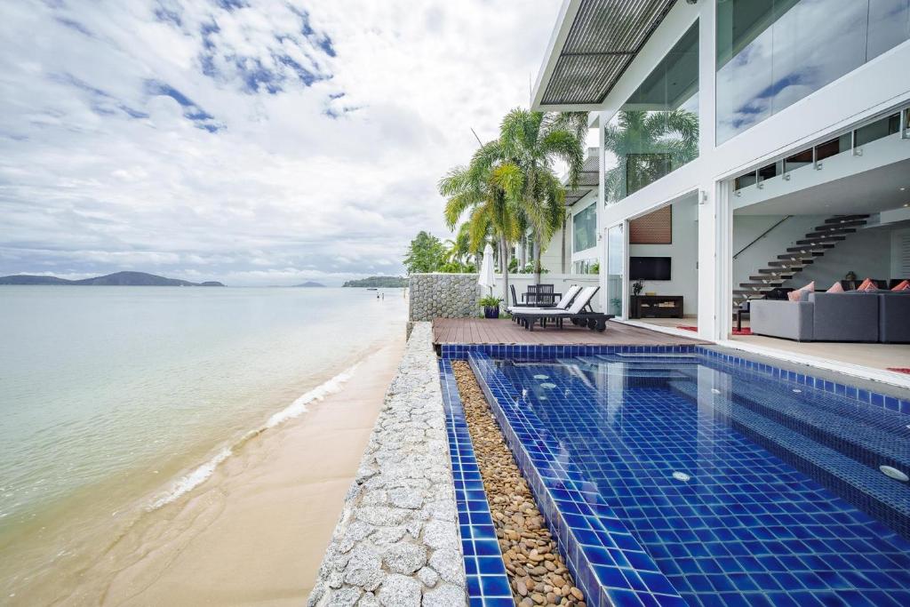 Picture of Raya Villa 2 Bed Beachfront Villa Private Pool, Rawai Beach (updated ...