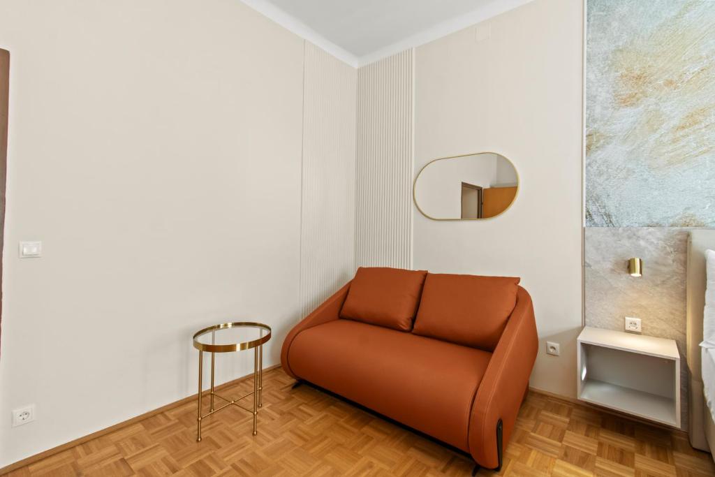 Near Schönbrunn I 1 Min to U6 Niederhofstraße - Resim 24