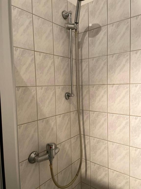 Deutscher Hof - Budget Twin Room