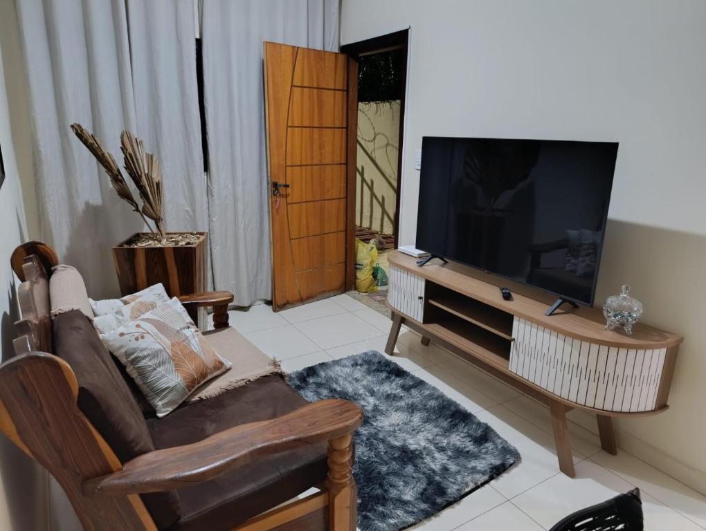 Televisyen dan/atau pusat hiburan di Apartmento duplex