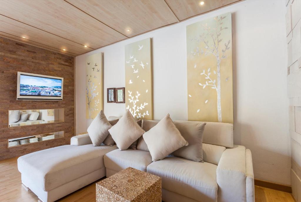 Posezení v ubytování Dhevan Dara Resort & Spa Hua Hin - Pool Villa