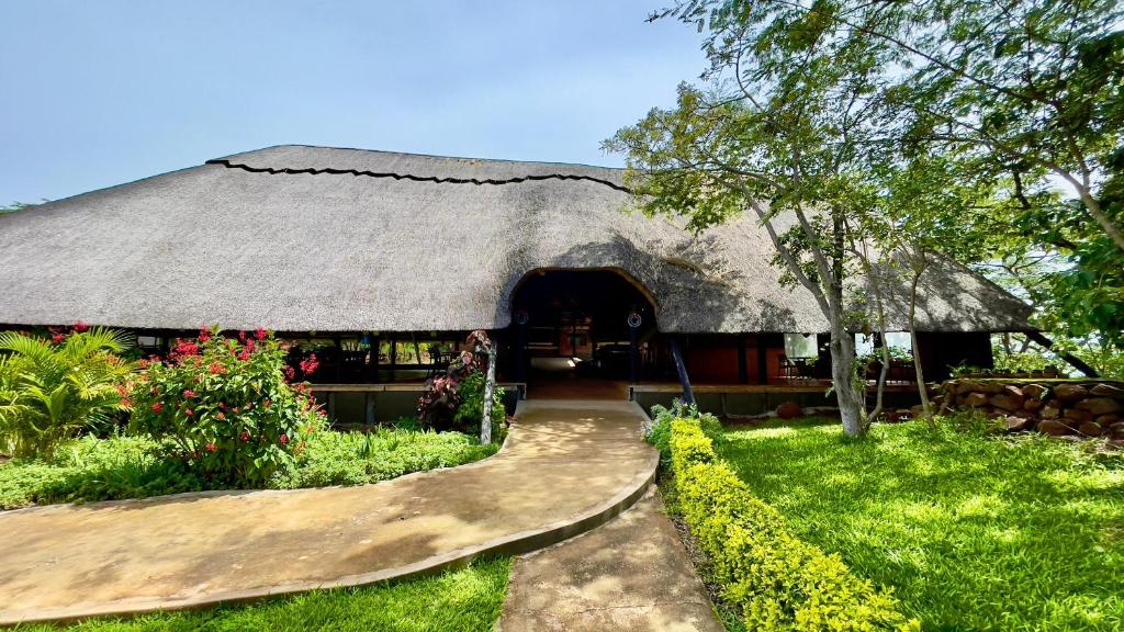 Mhukahuru Tented Safari