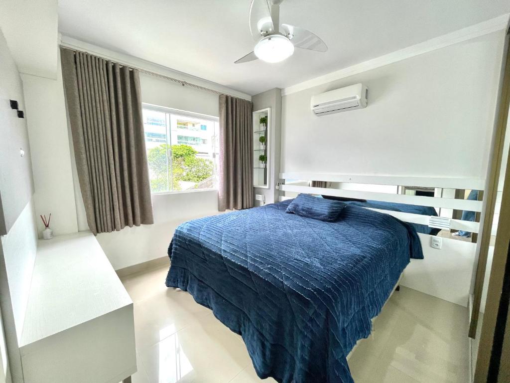 Postel nebo postele na pokoji v ubytování Apartamento 3 quartos em Bombas