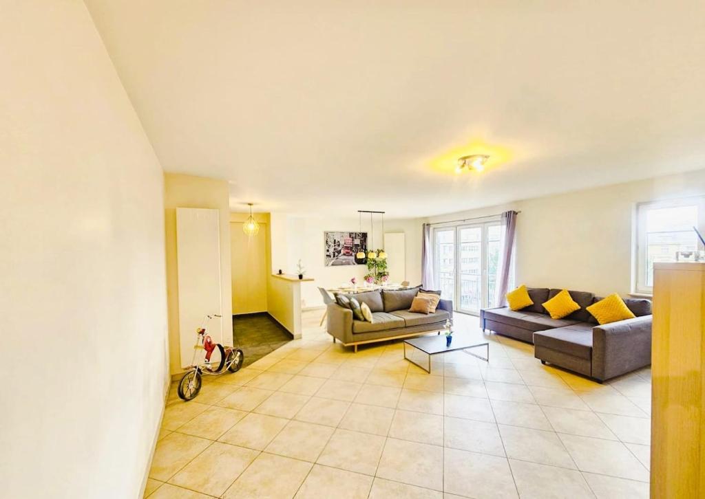 Central&comfy 2BR Flat with parking - Resim 9