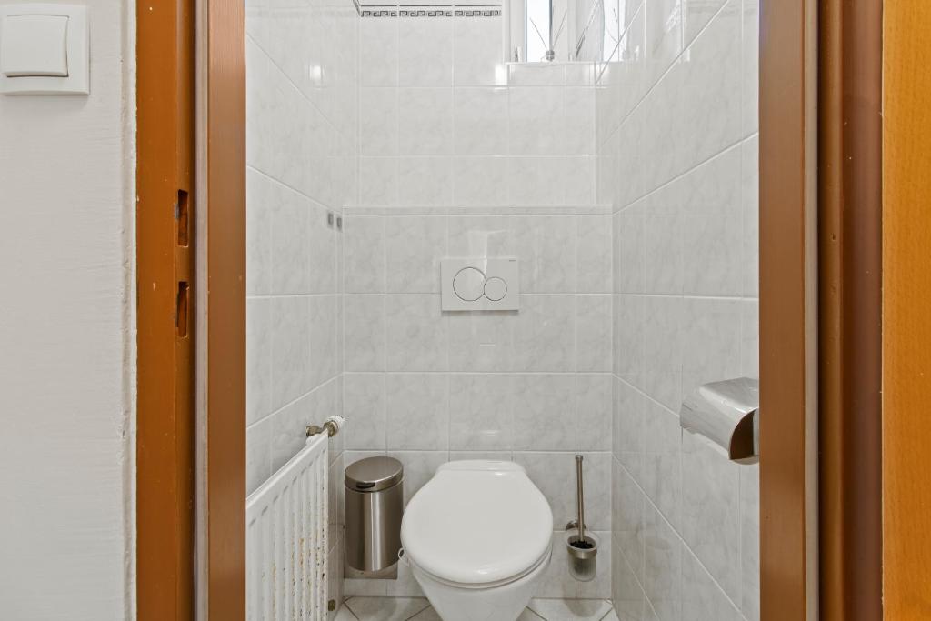 1 Min to U6 Niederhofstraße I Near Schönbrunn - Resim 11