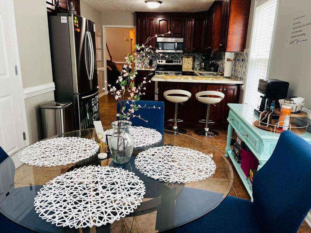 Kuchyň nebo kuchyňský kout v ubytování I95 easy Gym Golf Cart FirePit Pet ok